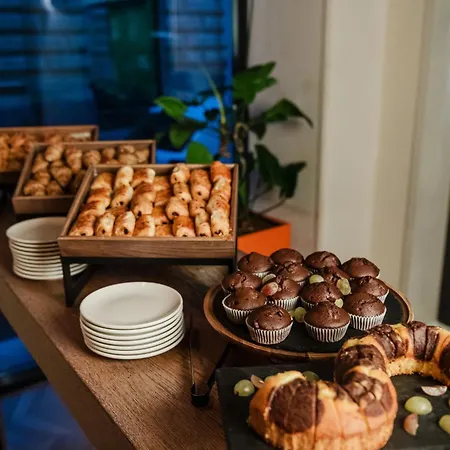 Moments By Continental Group Hotel