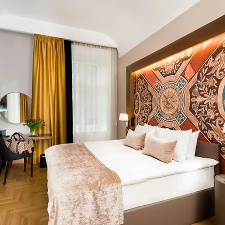 Moments By Continental Group Szálloda