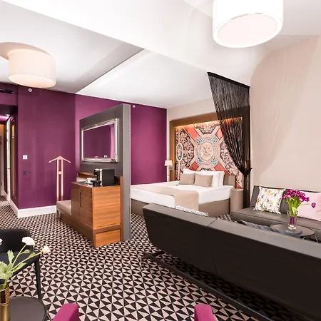 Szálloda Moments By Continental Group