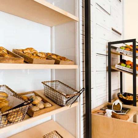 Moments By Continental Group Будапешт