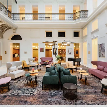 Moments By Continental Group Szálloda