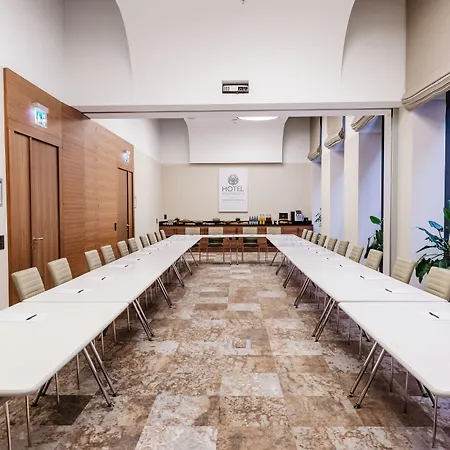Moments By Continental Group Hotell Budapest