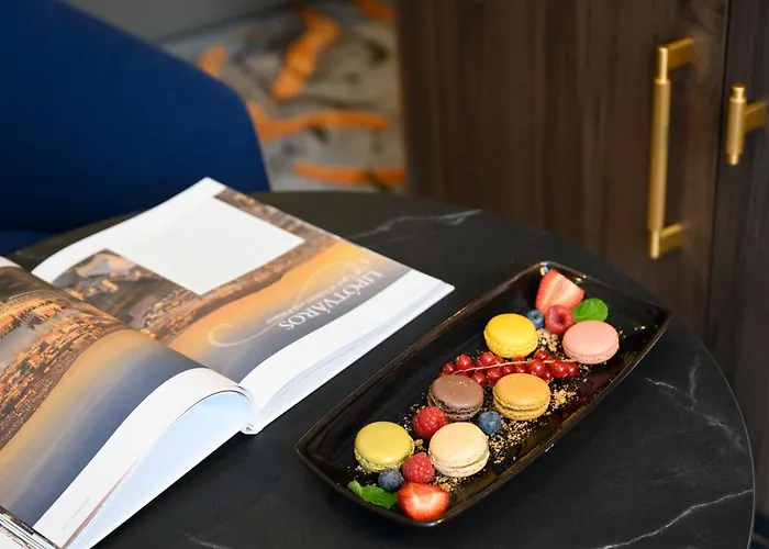 Hotel Moments By Continental Group