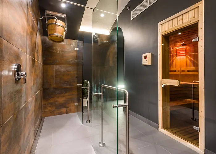 Moments By Continental Group 4*