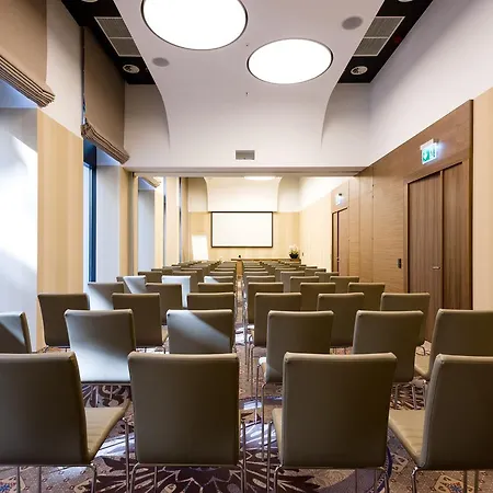 Hotel Moments By Continental Group Budapest
