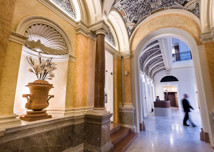 Hotel Moments By Continental Group 4*