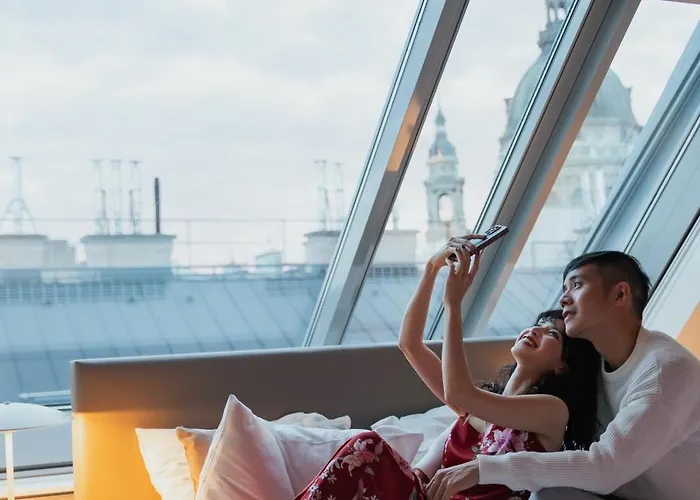 Hotel Moments By Continental Group